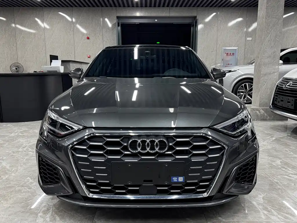 Audi A3 — фото 2