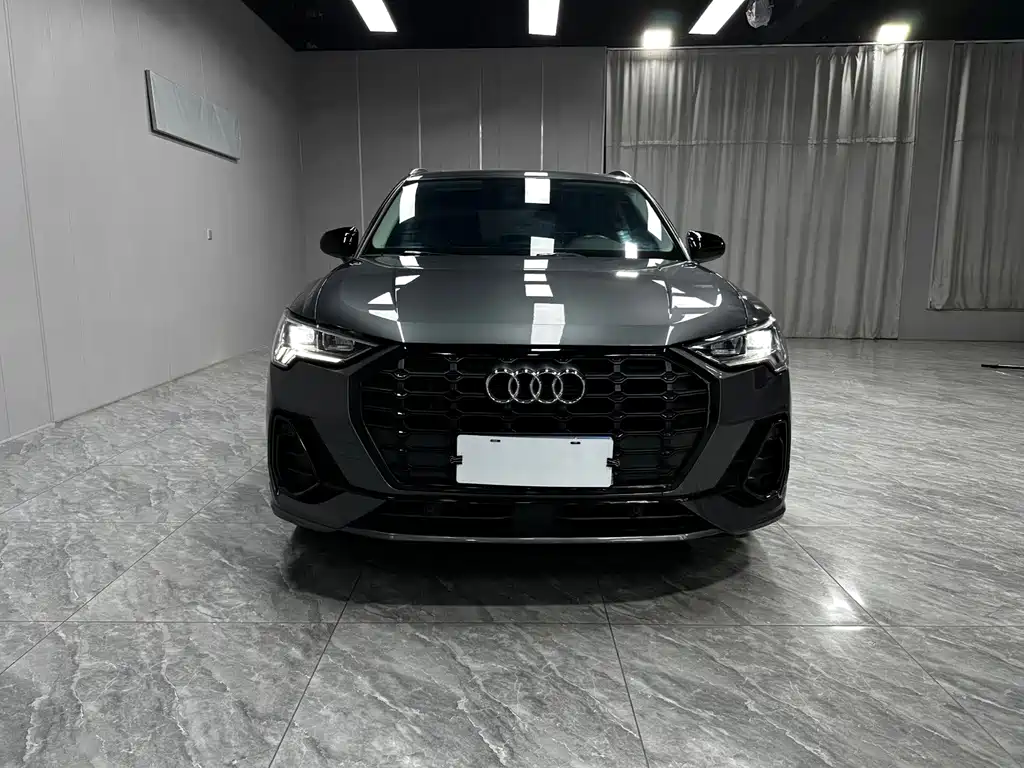 Audi Q3 — фото 2