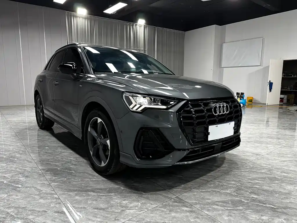 Audi Q3 — фото 3