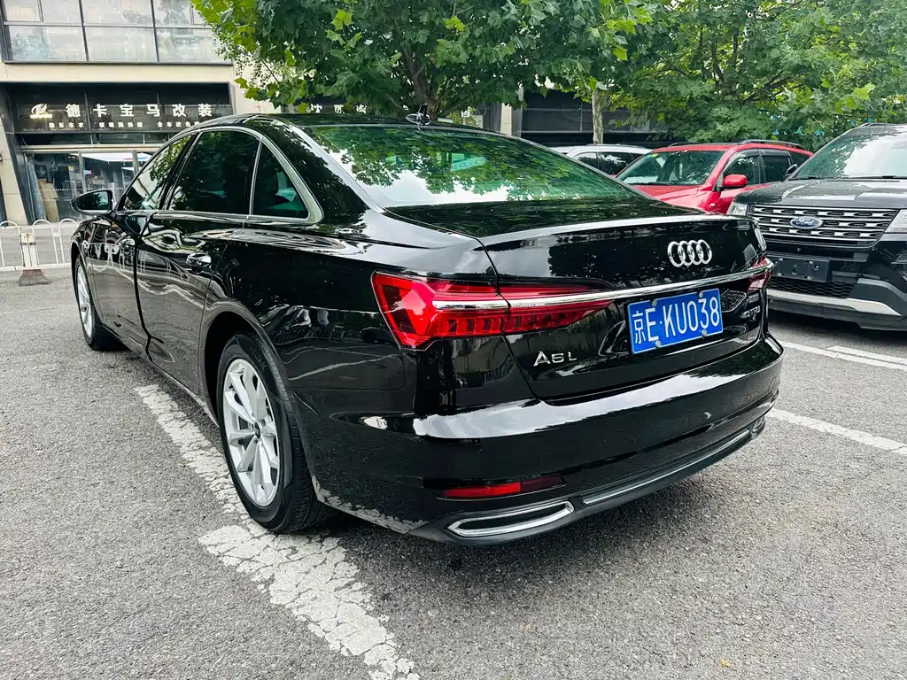 Audi A6L — фото 4
