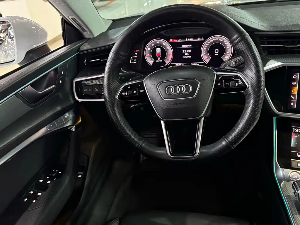 Audi A7 — фото 10