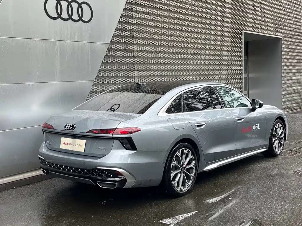 Audi A6L — фото 3