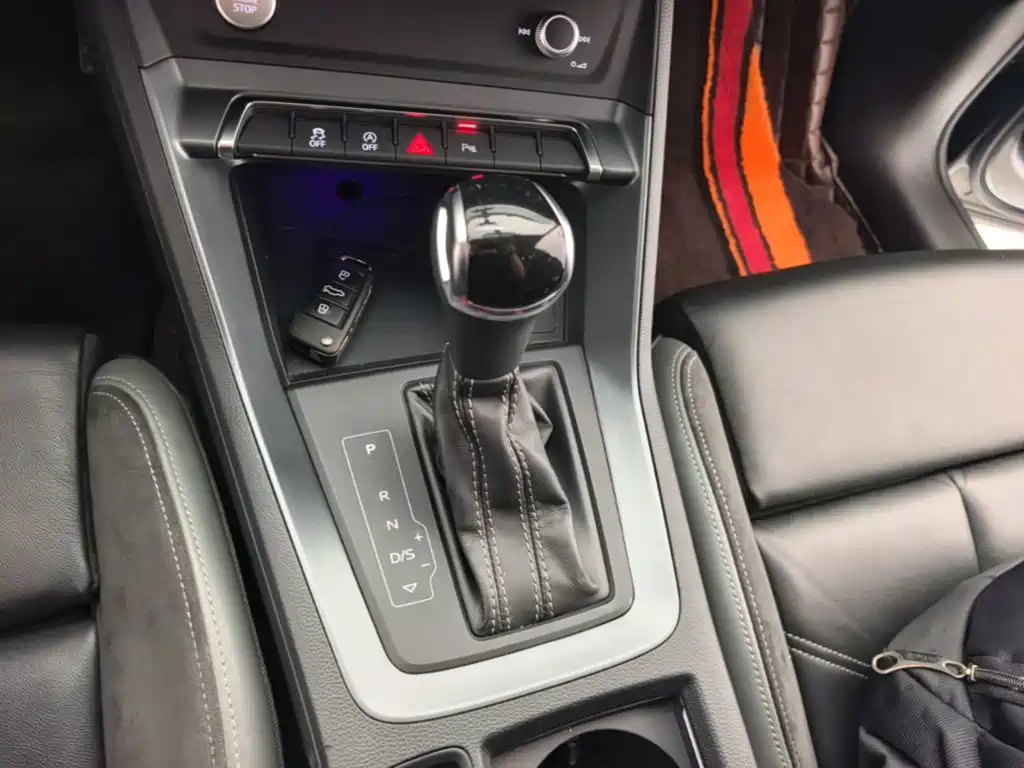 Audi Q3 Sportback — фото 14