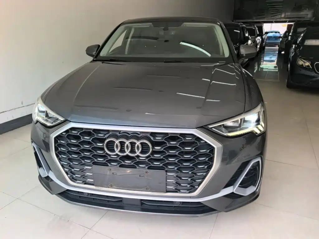 Audi Q3 Sportback — фото 3