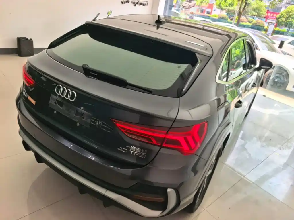 Audi Q3 Sportback — фото 7