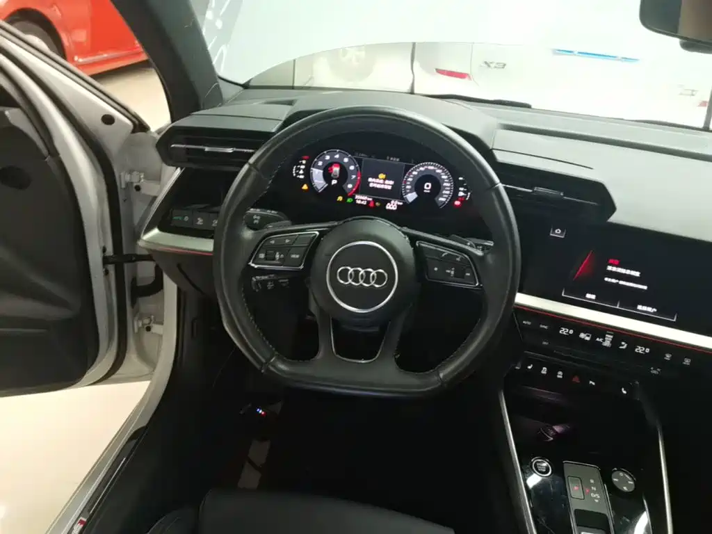 Audi A3 — фото 11