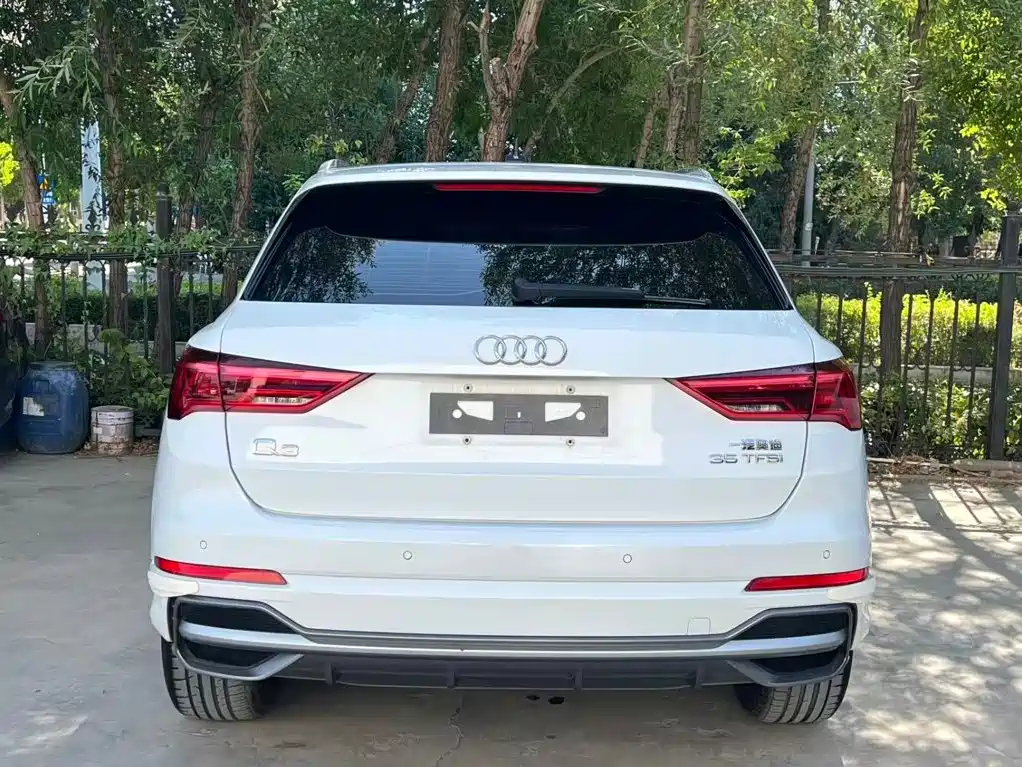 Audi Q3 — фото 4