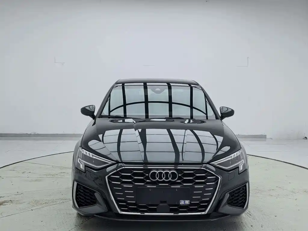Audi A3 — фото 2