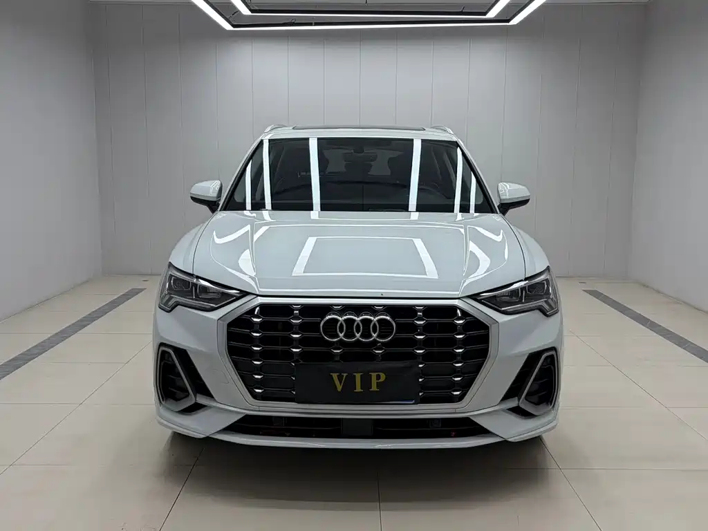 Audi Q3 — фото 2