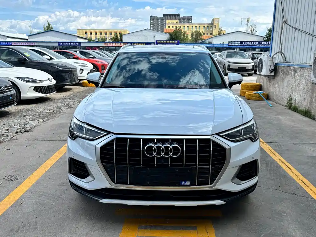 Audi Q3 — фото 2