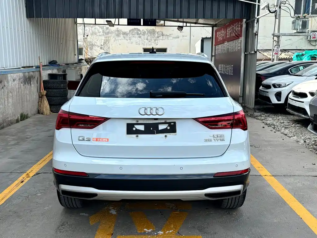 Audi Q3 — фото 3