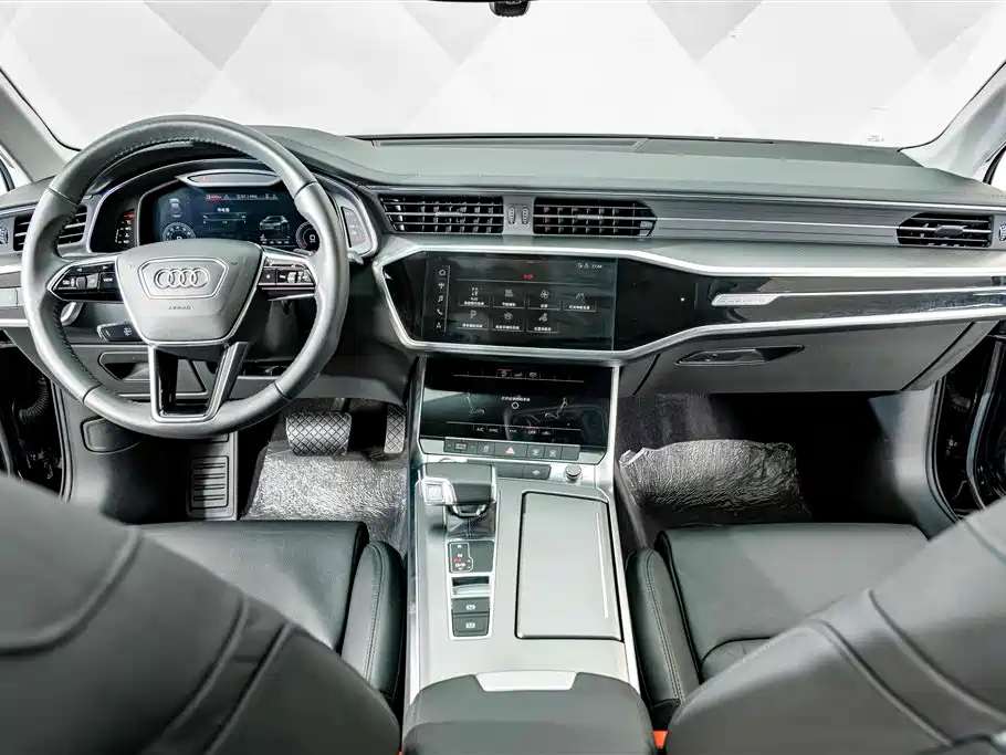 Audi A6L — фото 13