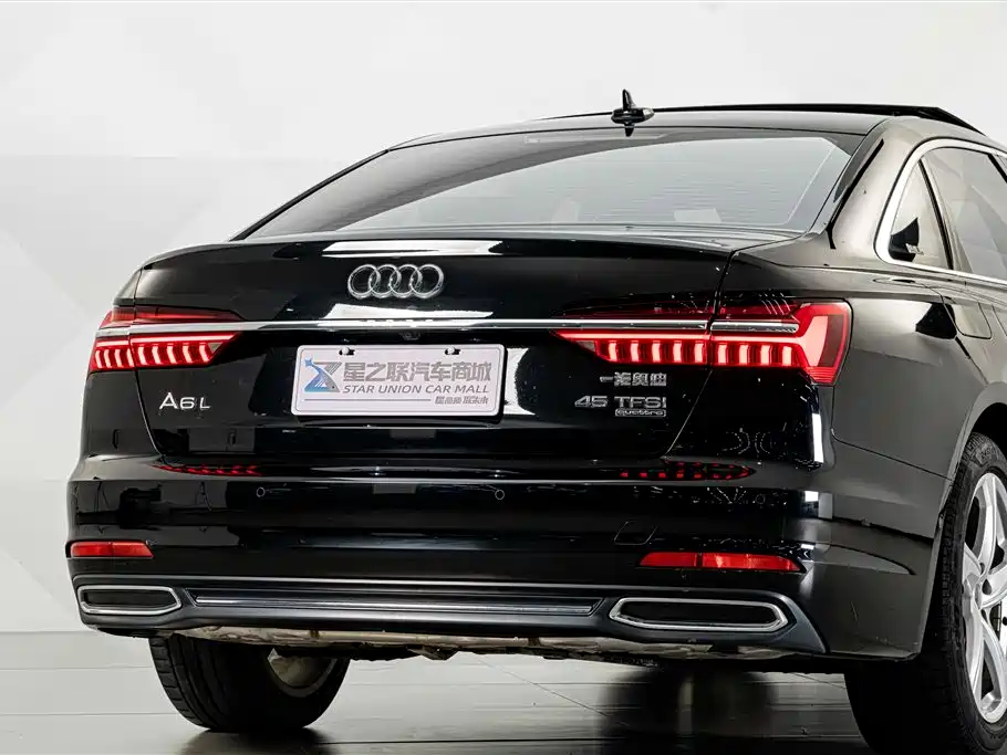 Audi A6L — фото 7
