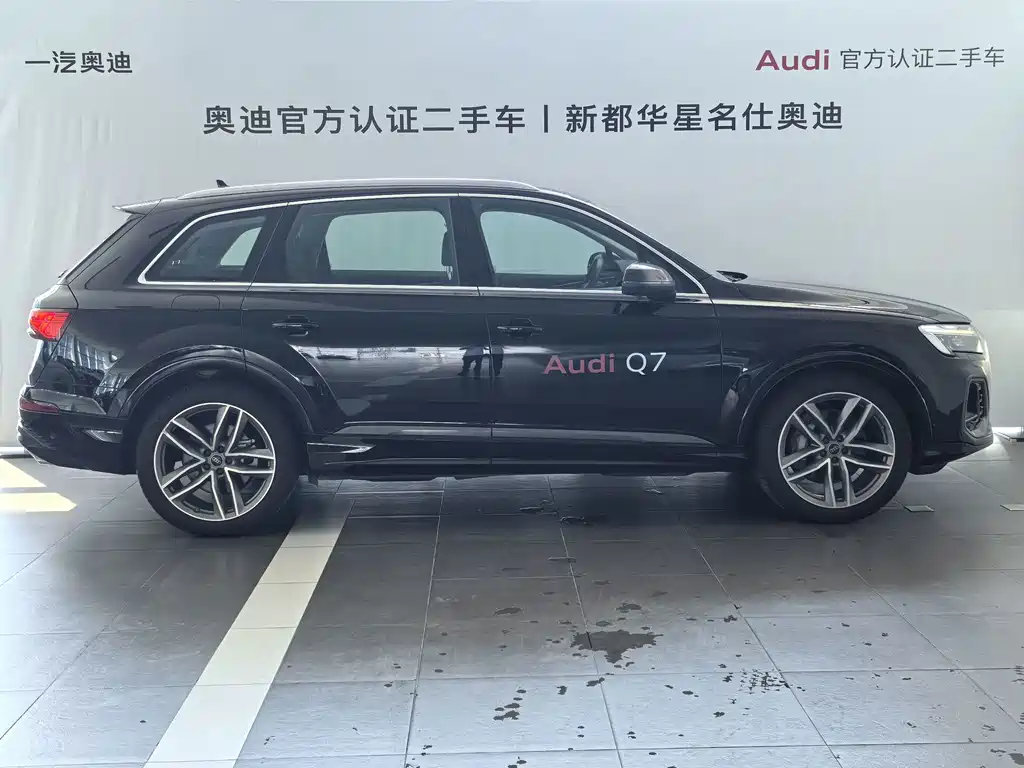 Audi Q7 — фото 3