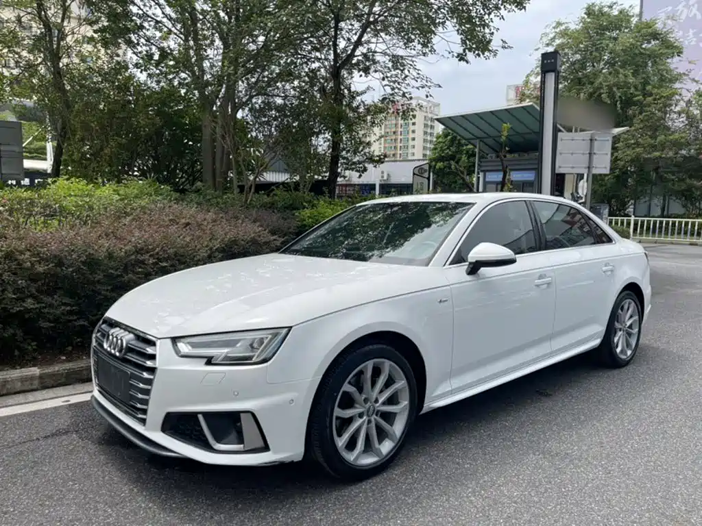 Audi A4L — фото 3