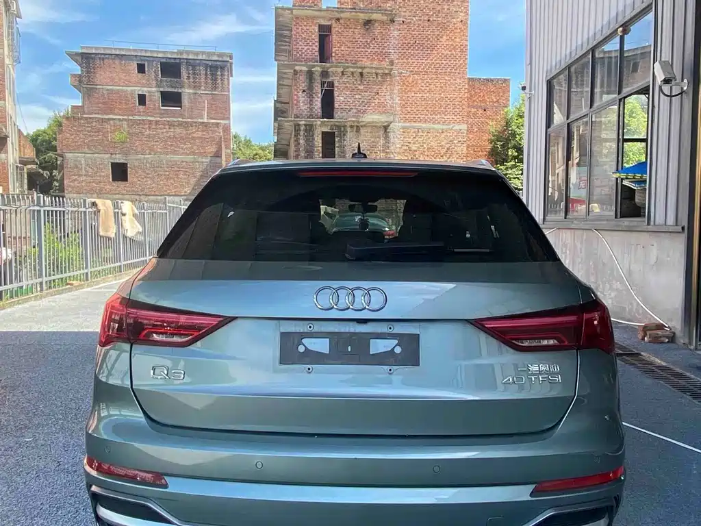 Audi Q3 — фото 6