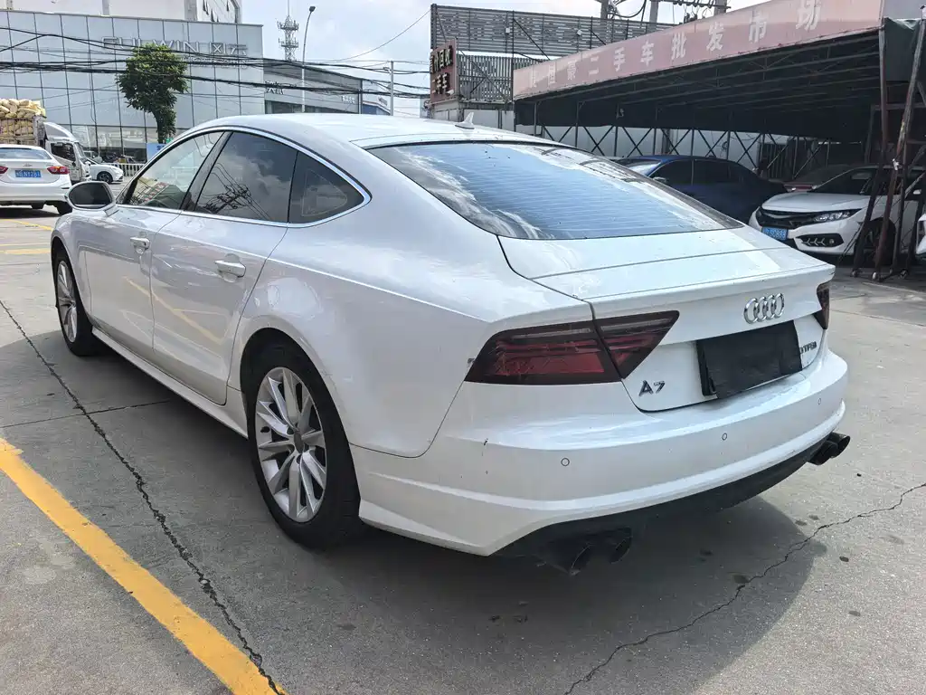 Audi A7 — фото 4