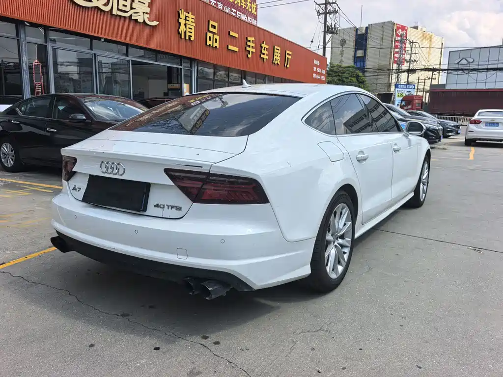 Audi A7 — фото 6