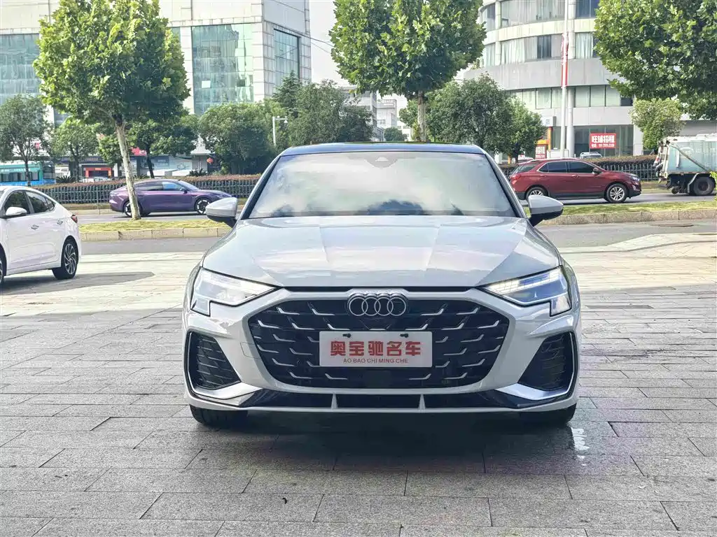 Audi A3 — фото 2
