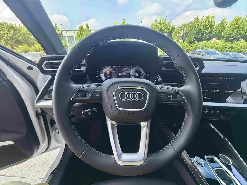 Audi A3 — фото 14