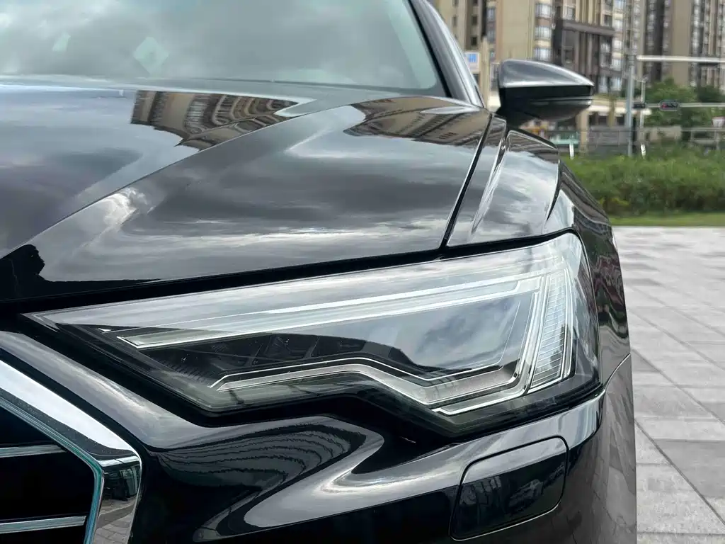 Audi A6L — фото 25
