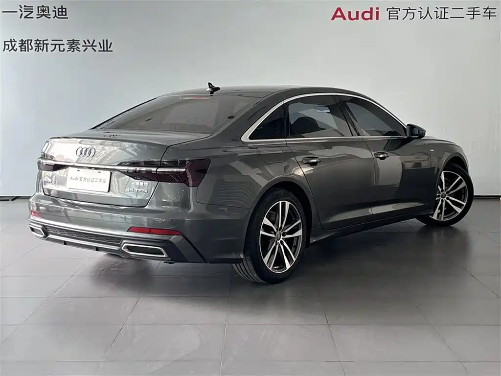 Audi A6L — фото 4
