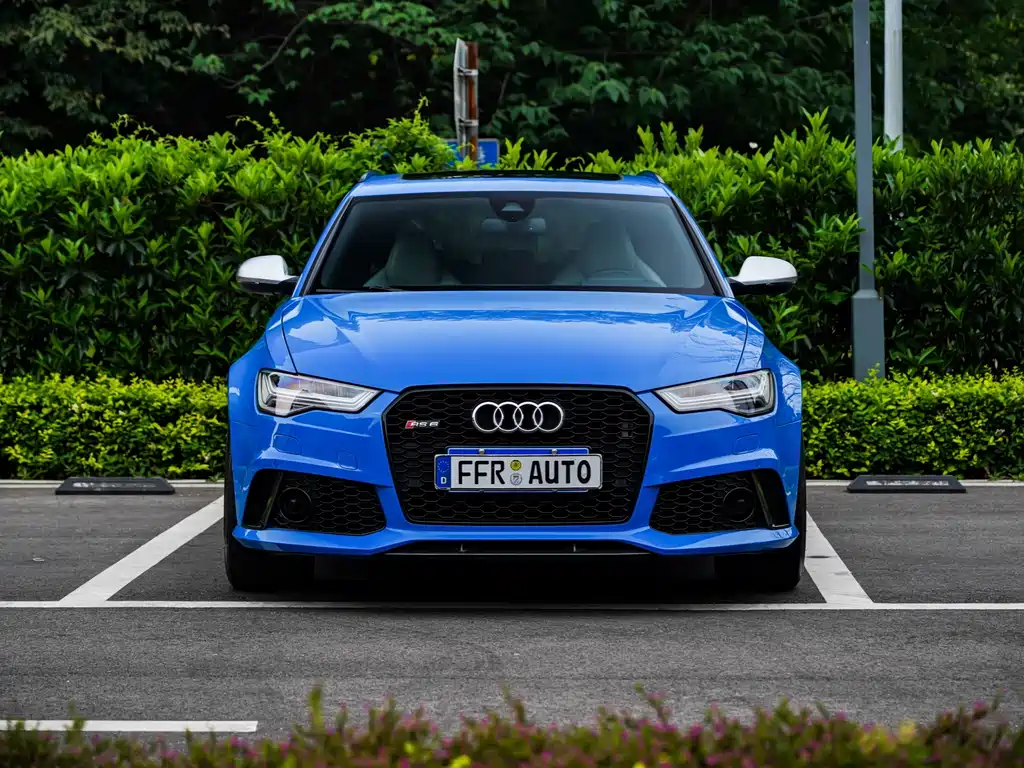 Audi RS 6 — фото 8