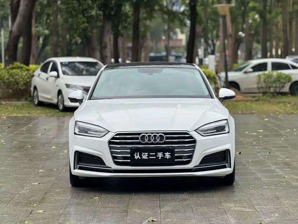 Audi A5 (Import) — фото 2