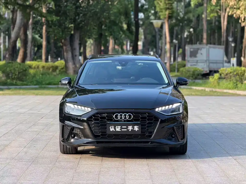 Audi A4 (Import) — фото 2