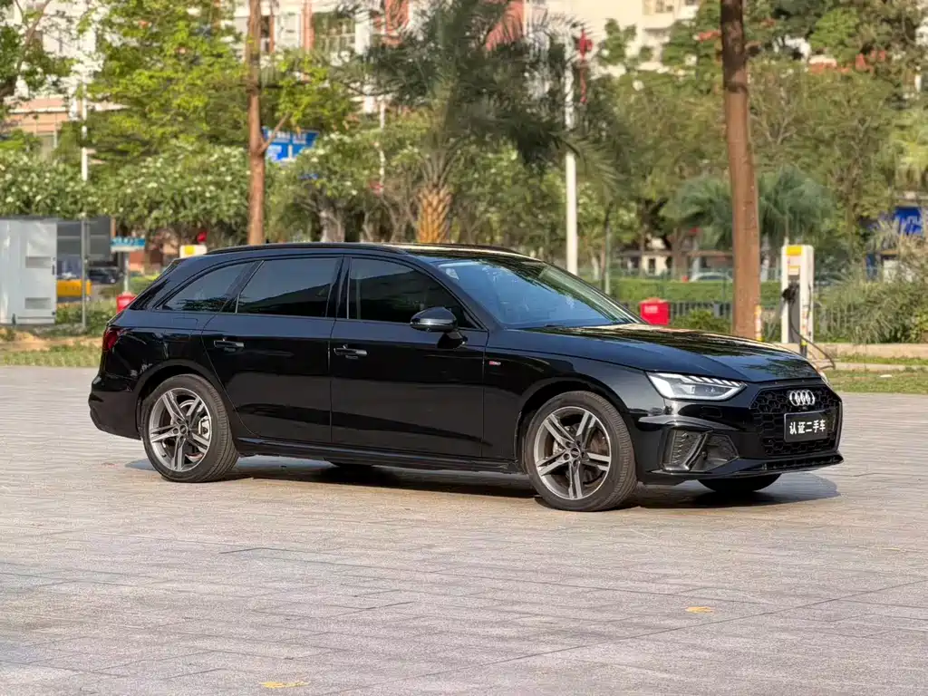 Audi A4 (Import) — фото 3