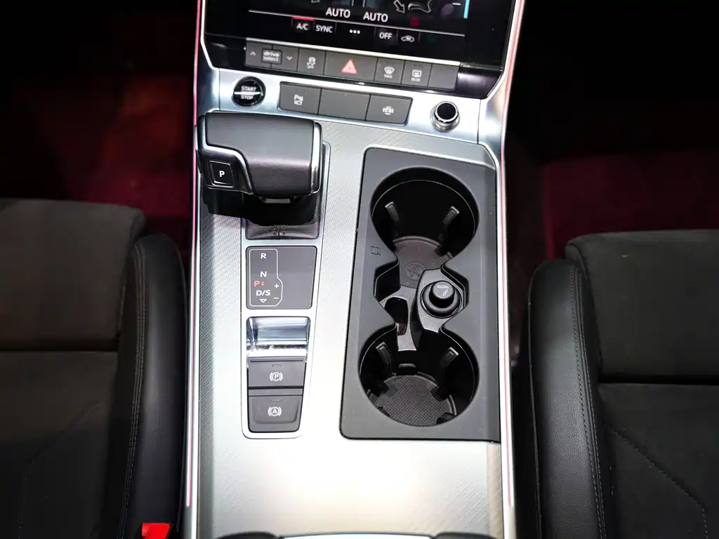 Audi A6 (Import) — фото 21