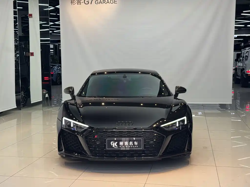 Audi R8 — фото 2