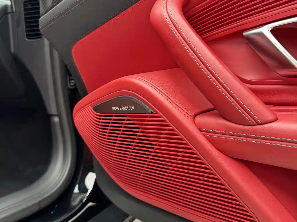 Audi R8 — фото 19