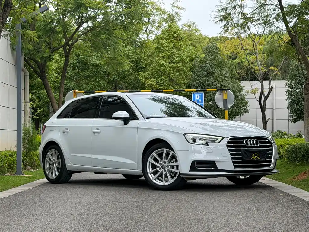 Audi A3 — фото 3