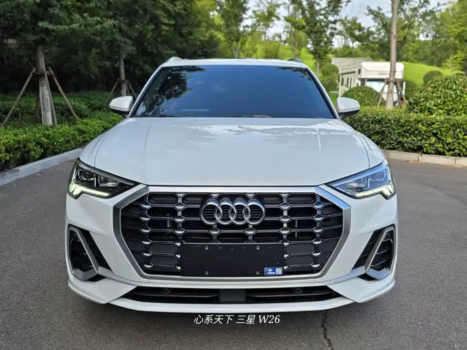 Audi Q3 — фото 2