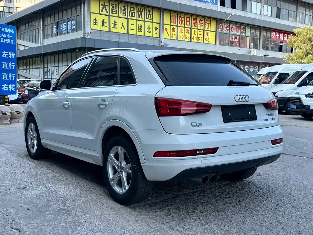 Audi Q3 — фото 5