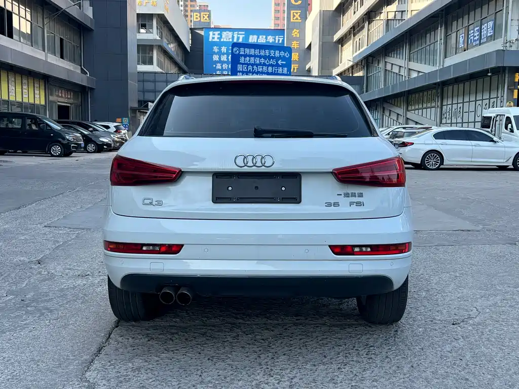 Audi Q3 — фото 6