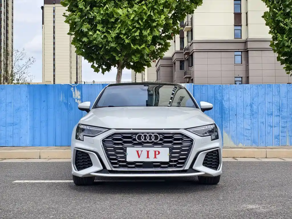 Audi A3 — фото 2
