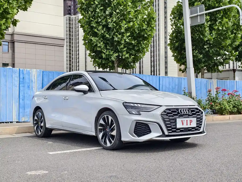 Audi A3 — фото 3