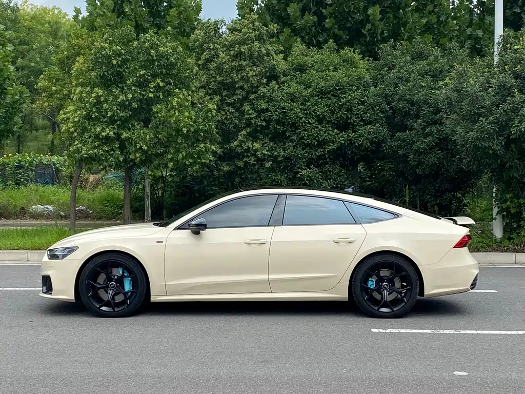 Audi A7 — фото 4