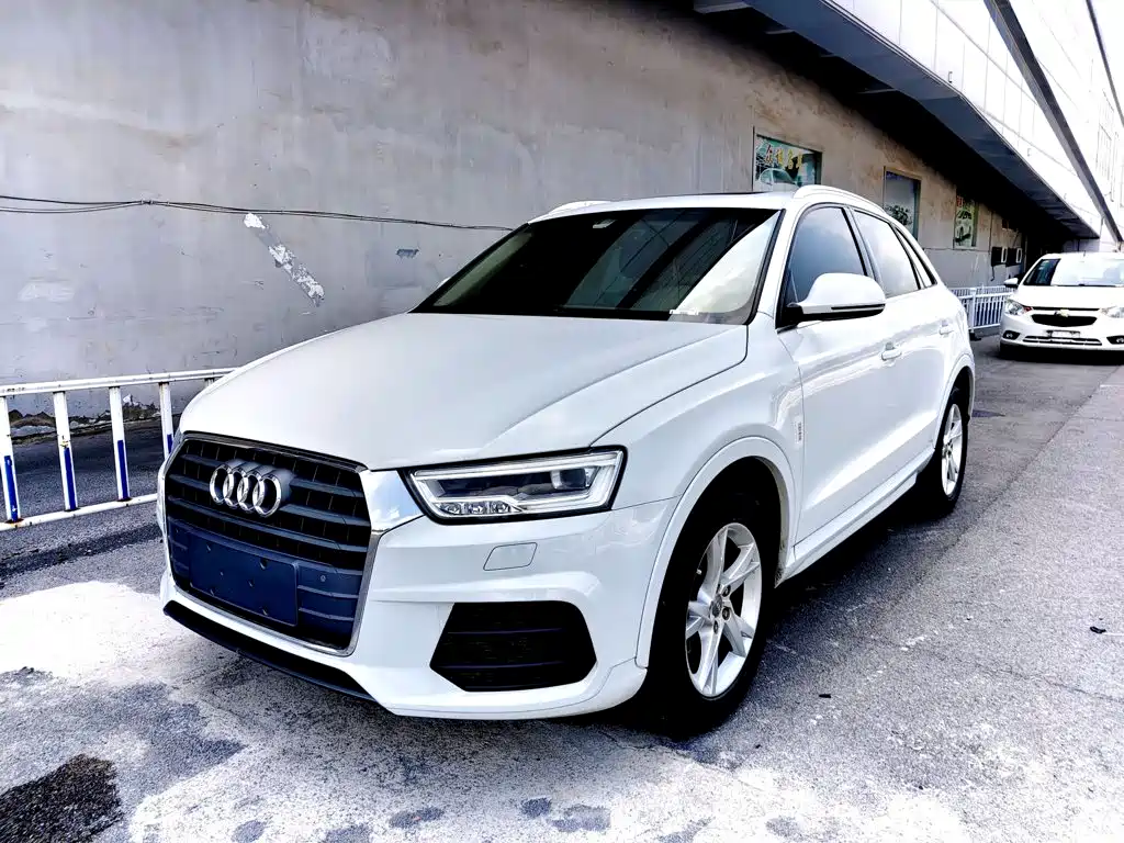 Audi Q3 — фото 2