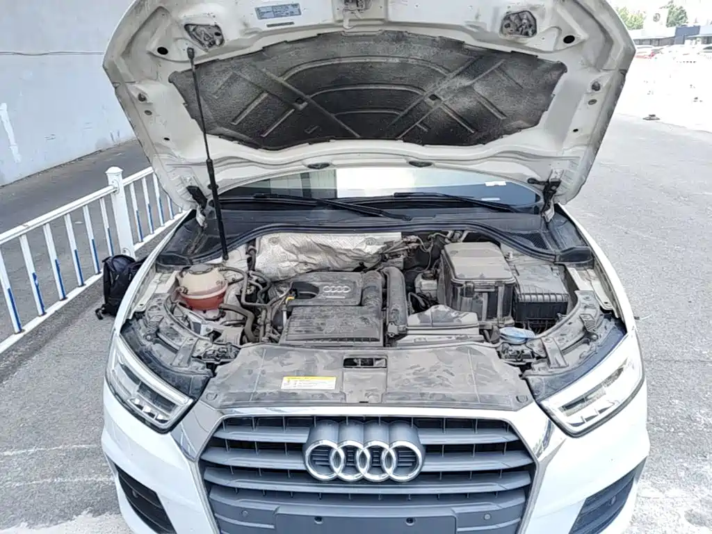 Audi Q3 — фото 20