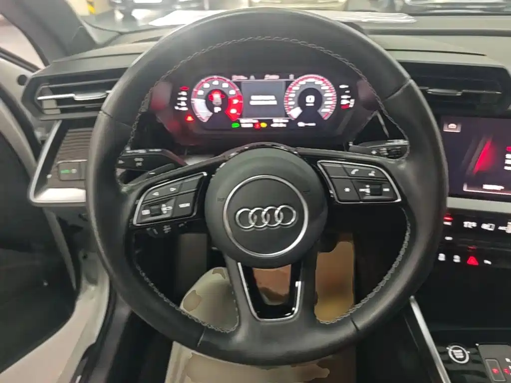Audi A3 — фото 11