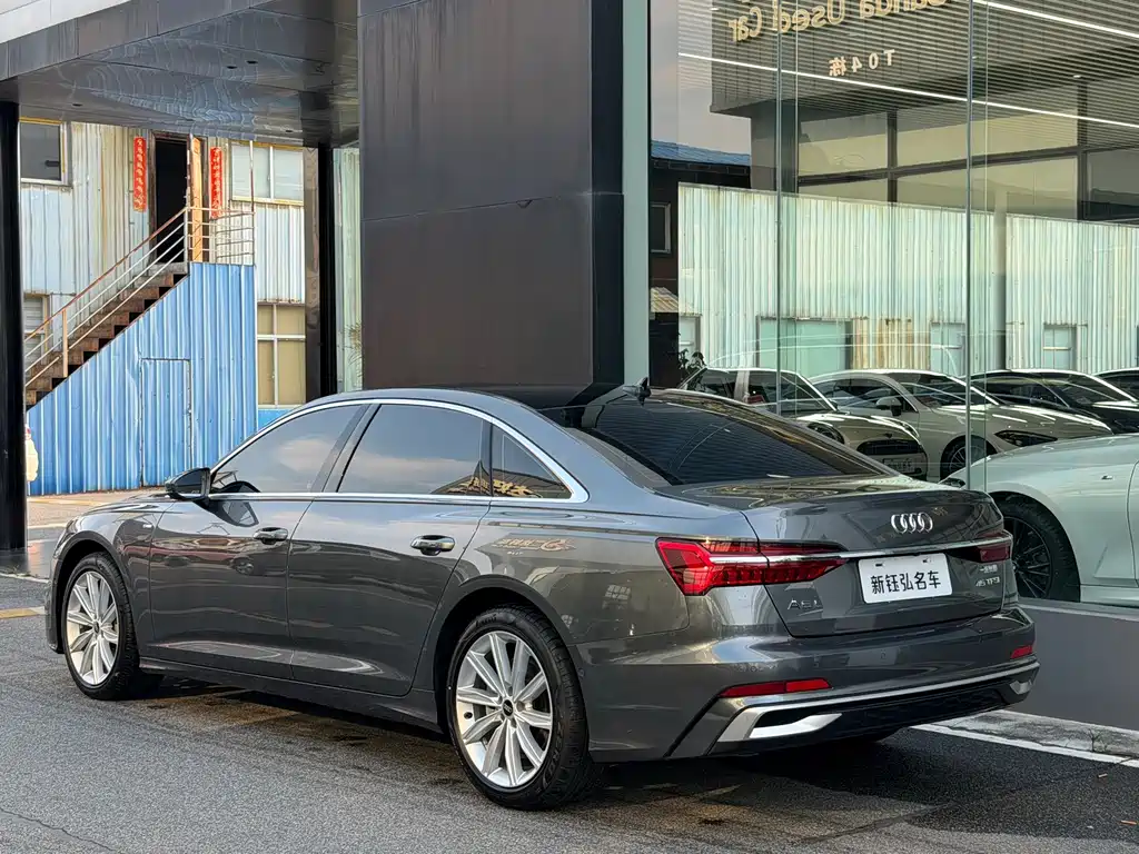 Audi A6L — фото 3