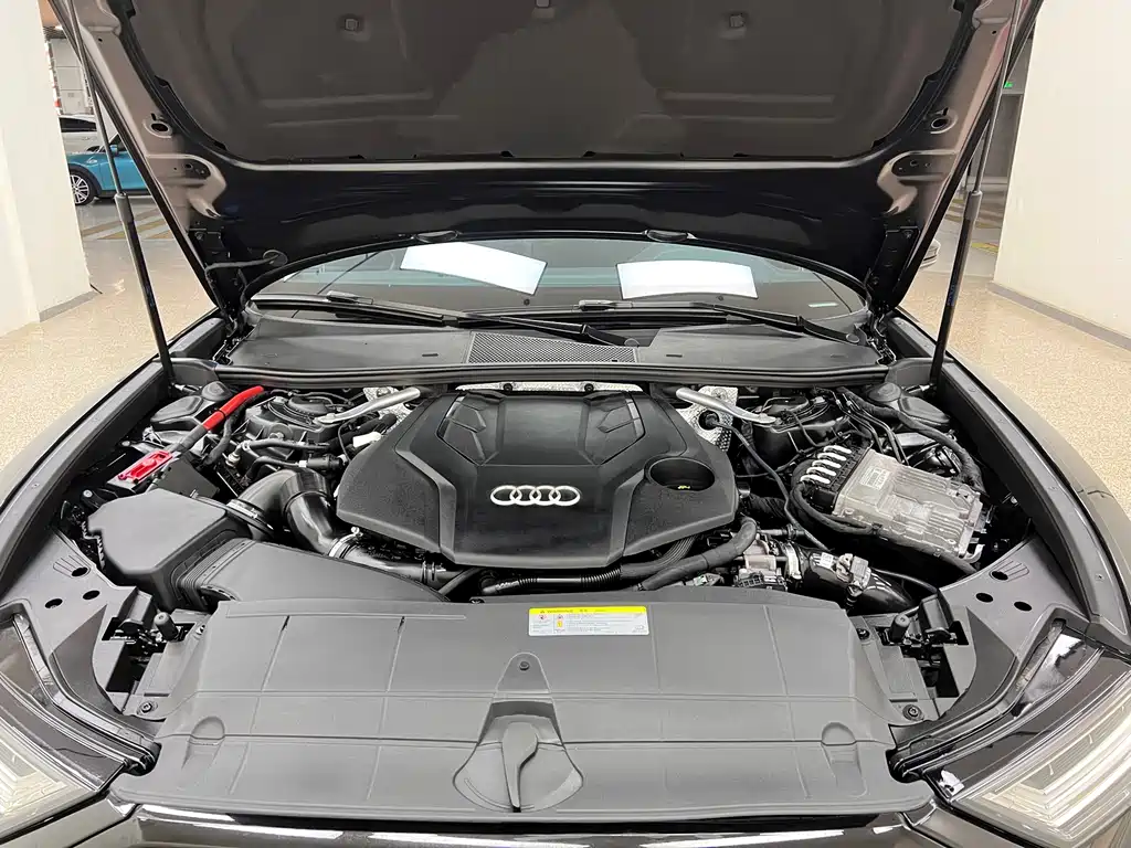 Audi A6 (Import) — фото 28