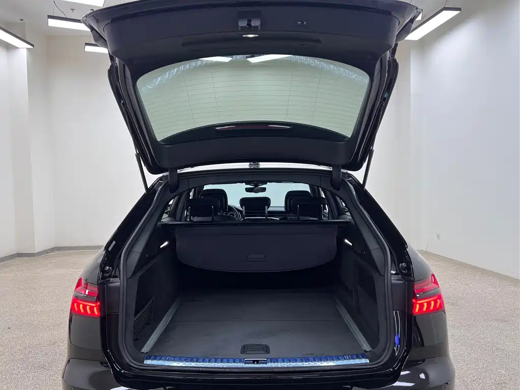Audi A6 (Import) — фото 31
