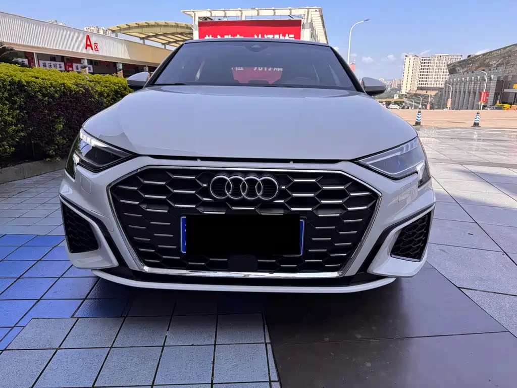 Audi A3 — фото 2