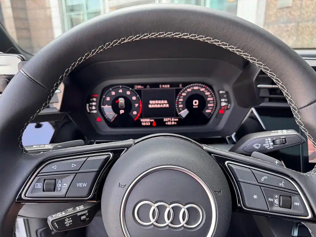 Audi A3 — фото 15