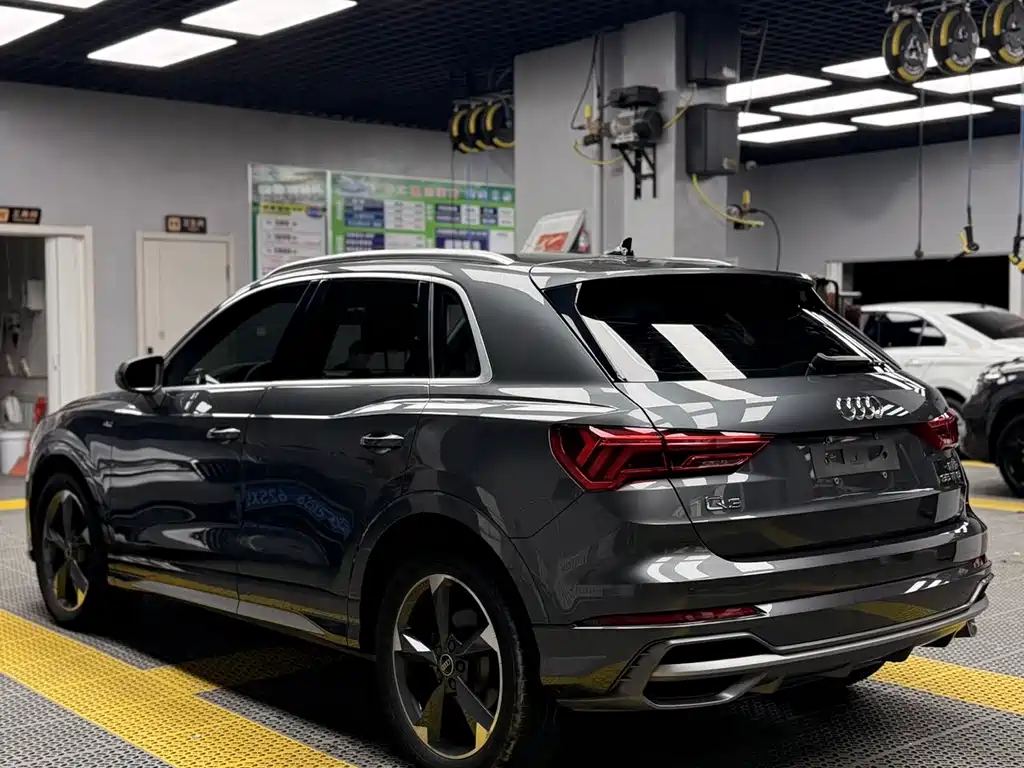 Audi Q3 — фото 4