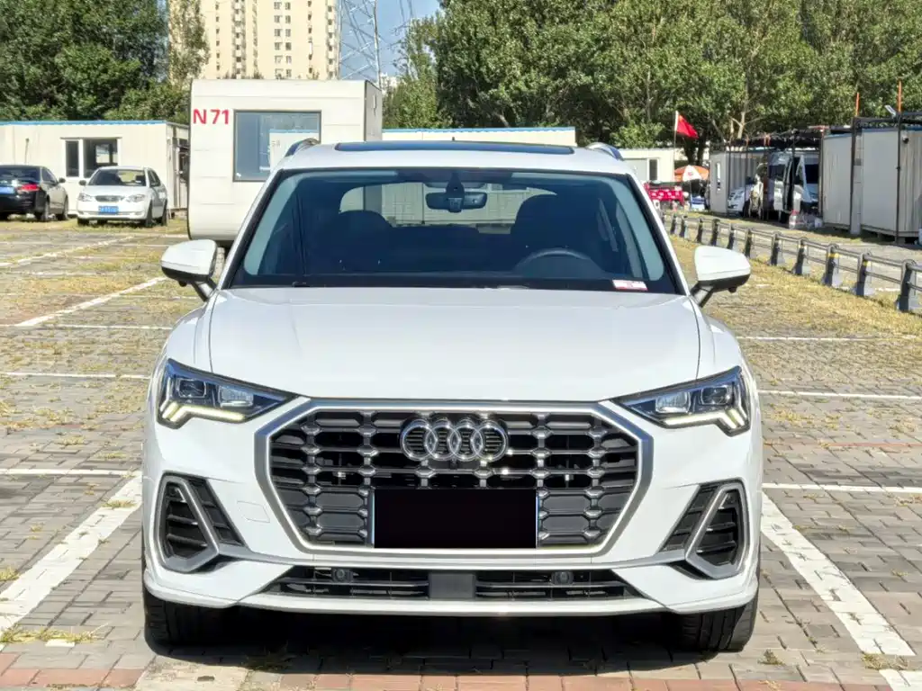 Audi Q3 — фото 2